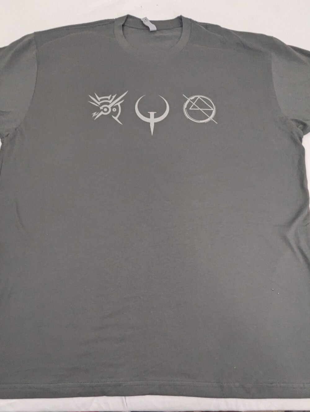 Mens Rare Gaming Shirt Quake Champions Dishonored 2 Prey 2016 PS4 Xbox Taupe XXL
